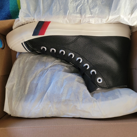 PRO-Keds Men's Royal Hi Lace Up Fashion Sneaker, Black Leather, 8 New in Box! - Picture 5 of 6